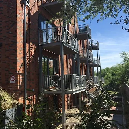 Captain's House No 6