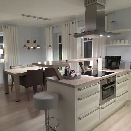 Captain's House No 6