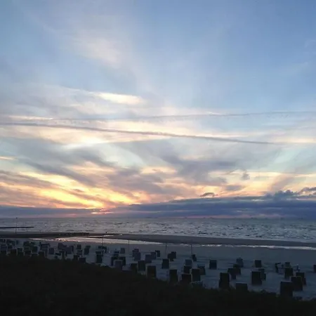 Captain's House No 6 *