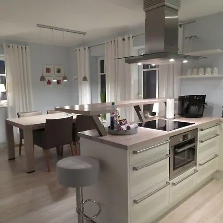 بيت للعطل Captain's House No 6